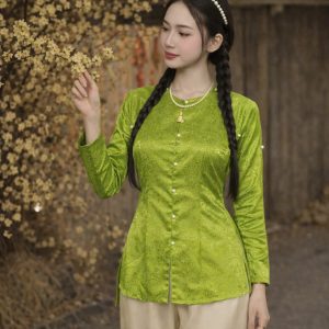 Áo Bà Ba Gấm Vân Đá Cài Nút Cổ Tim – Xanh Mạ Non