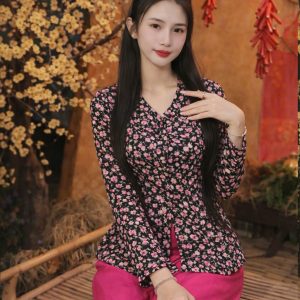 Áo Bà Lụa Hoa Nhí Cài Nút Cổ Tim