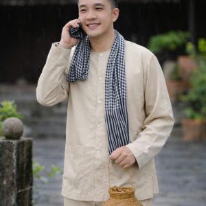 Bộ Áo Bà Ba Nam Vải Kate – Kem