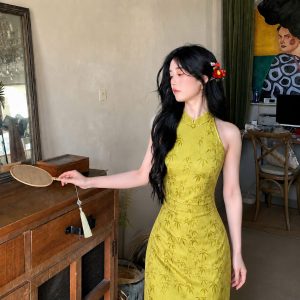 Sườn Xám Lụa Vàng Thanh Nhã