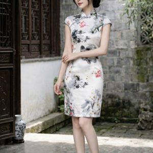 Sườn Xám Dáng Ngắn Ngọc Sứ Thanh Tao