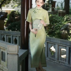 Sườn Xám Thanh Trúc Nhẹ Nhàng Thanh Lịch