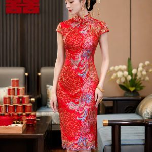 Sườn Xám Đỏ Long Phụng – Họa Tiết Quý Phái, Sang Trọng & Nổi Bật